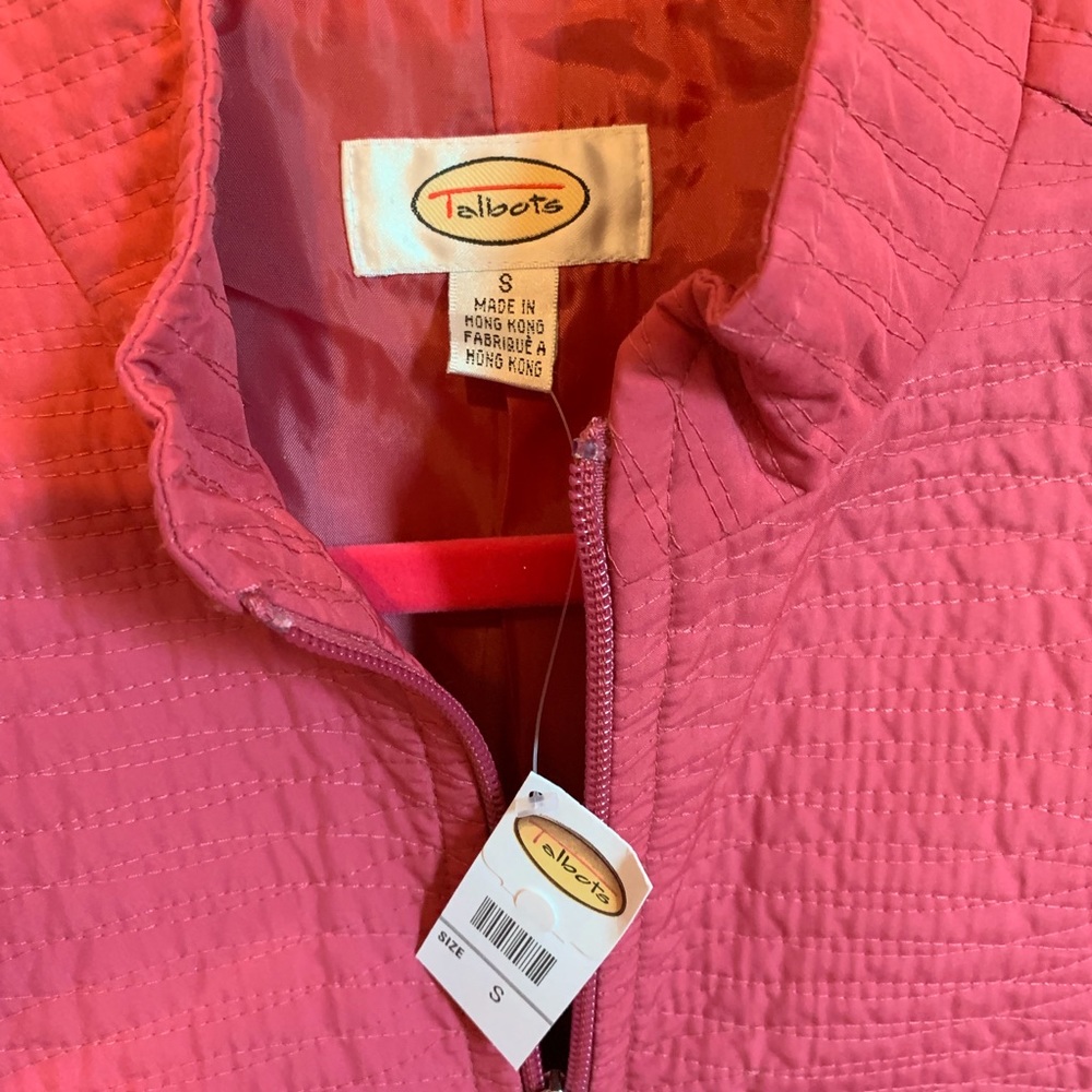 Talbots Raspberry lightly quilted nylon vest. - Picture 2 of 4